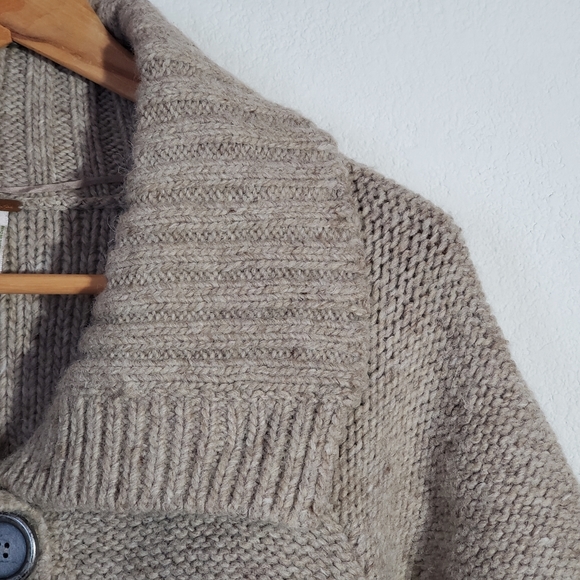 Small Free People Oatmeal Wool Blend Boho Cottagecore Knit Sweater - Picture 2 of 10